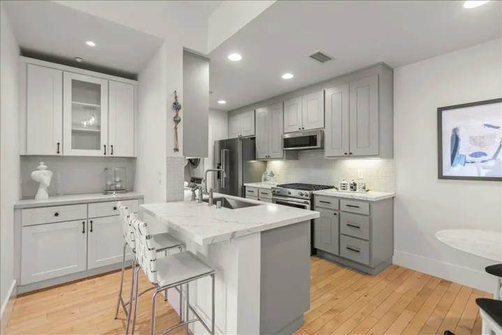 5100 El Camino Real 108, Los Altos, California 94022