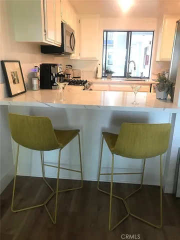 Kitchen pass through