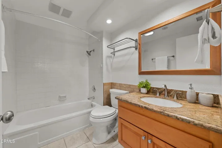 3807 Olivo Ct Camarillo CA 93010 (54)
