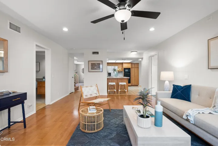 19-family-room-angle