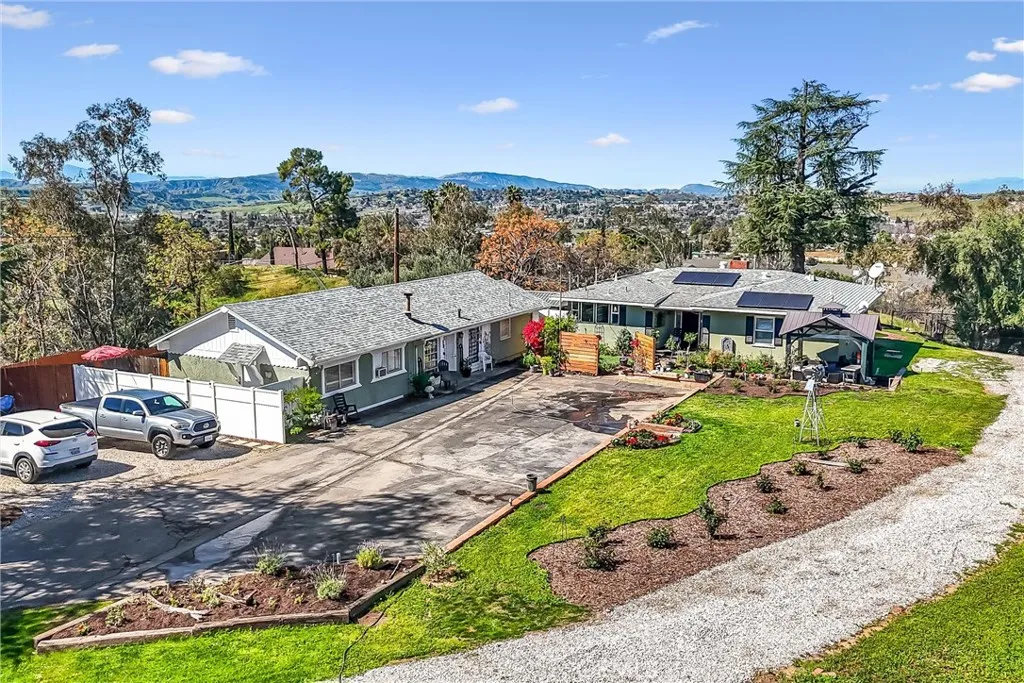 33574 Washington Drive, Yucaipa, California 92399 — photo 5