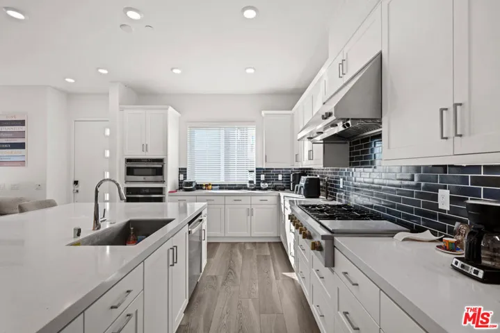 26710 Beartown Lane, Stevenson Ranch, California 91381