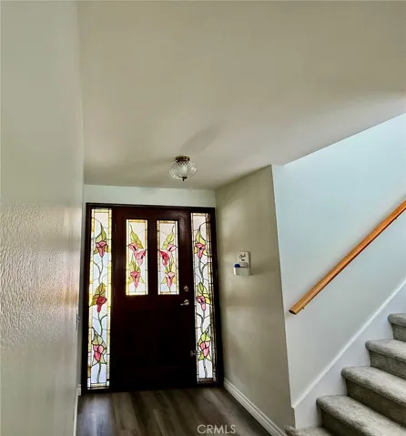 23041 Posada, Valencia, California 91354