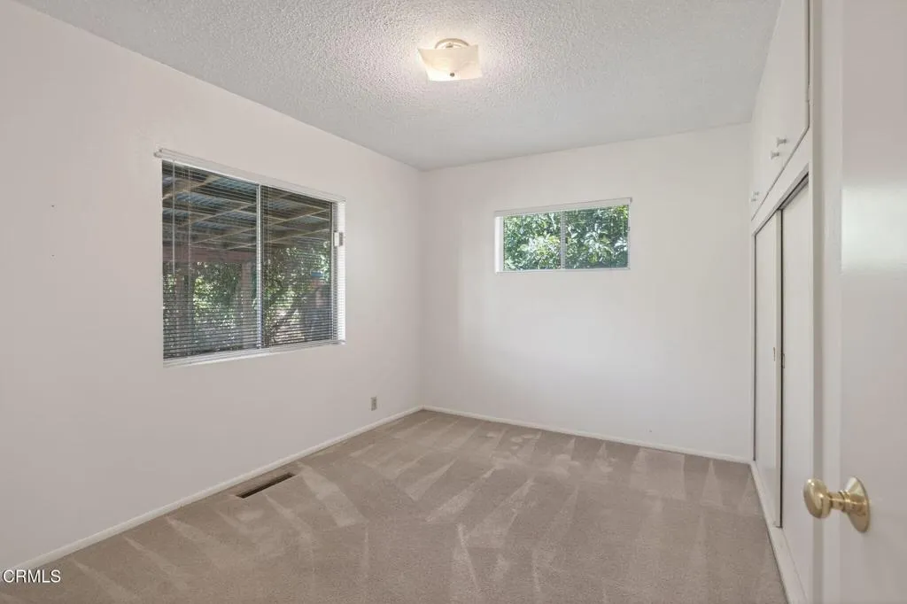 23-web-or-mls-Upmarket Media-1550San073
