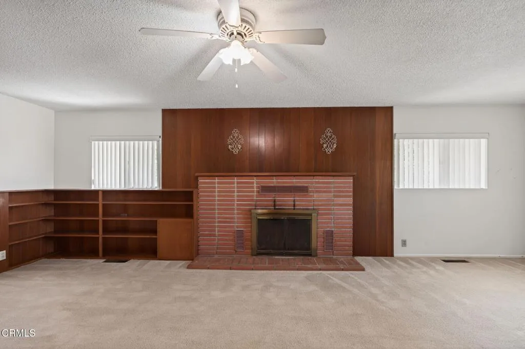 8-web-or-mls-Upmarket Media-1550San029