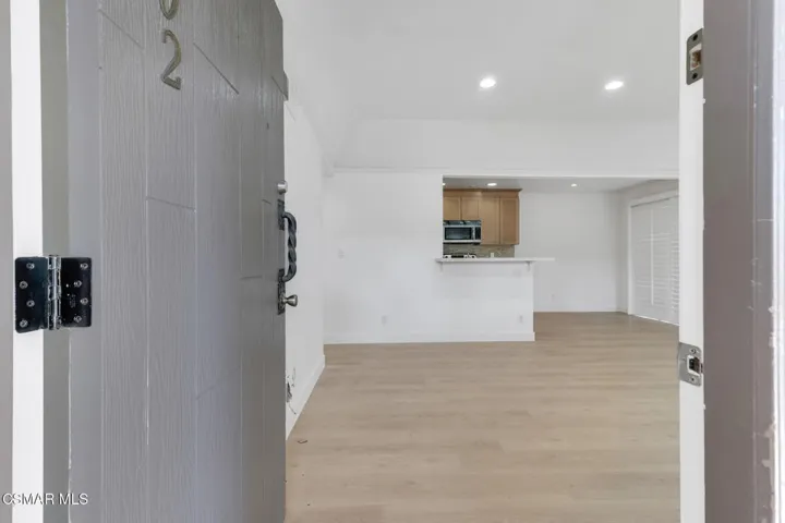 1202 Landsburn Cir  -  HsHProd-17