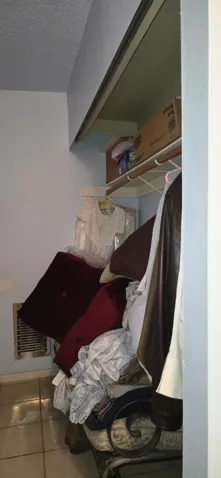 1000077457