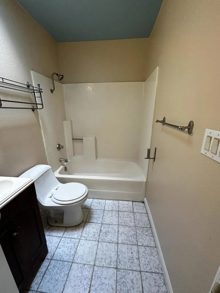 Duplex Bathroom