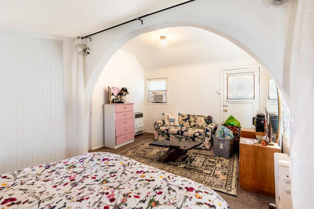 Spacious House Bedroom
