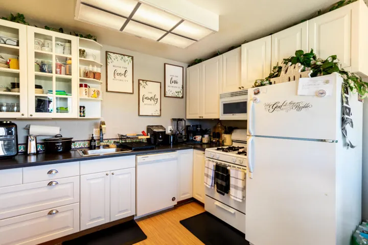 Unit One Upgraded Kitchen
