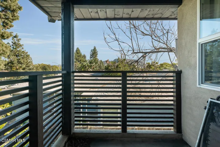 625 N Niagara St- HsHProd-26