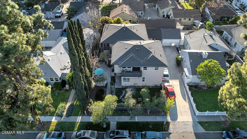 625 N Niagara St- HsHProd-2
