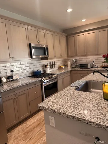 24109 Darmera, Lake Elsinore, California 92532