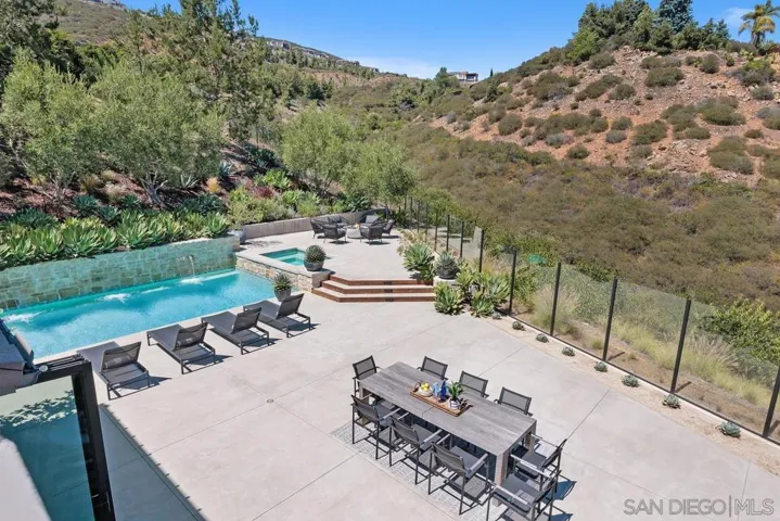 833 Orion Way, San Marcos, California 92078