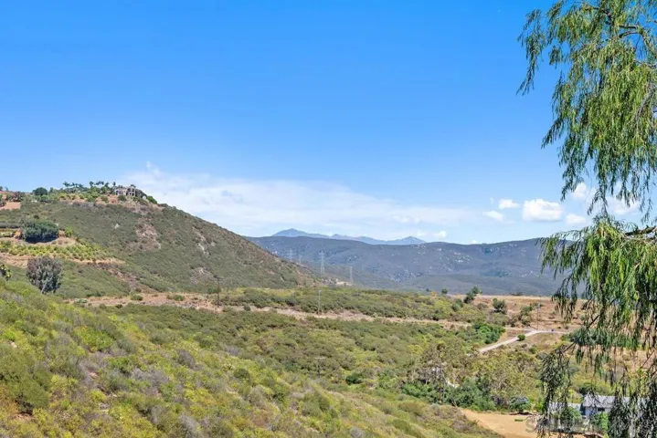 833 Orion Way, San Marcos, California 92078