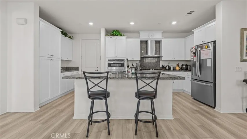 4547 S Luna Privado, Ontario, California 91761