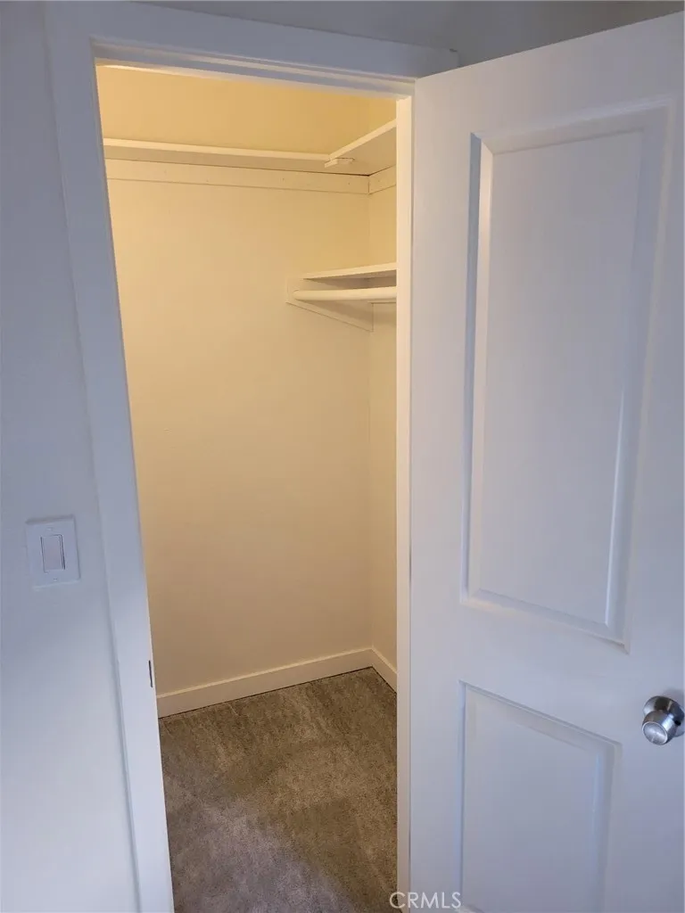 Master bedroom walkin closet.