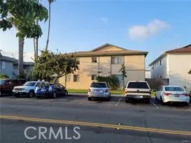 the front with lots of street parking