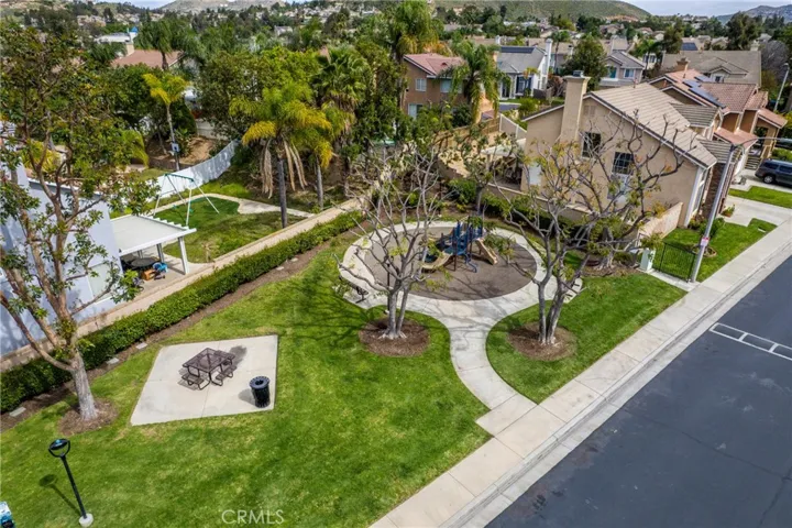 Neighborhood Play Park (Just Steps Away!)