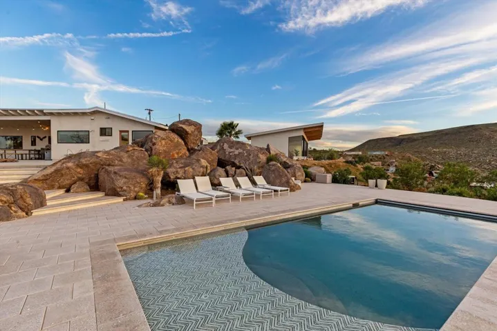 1862 Inca Trail, Yucca Valley, CA