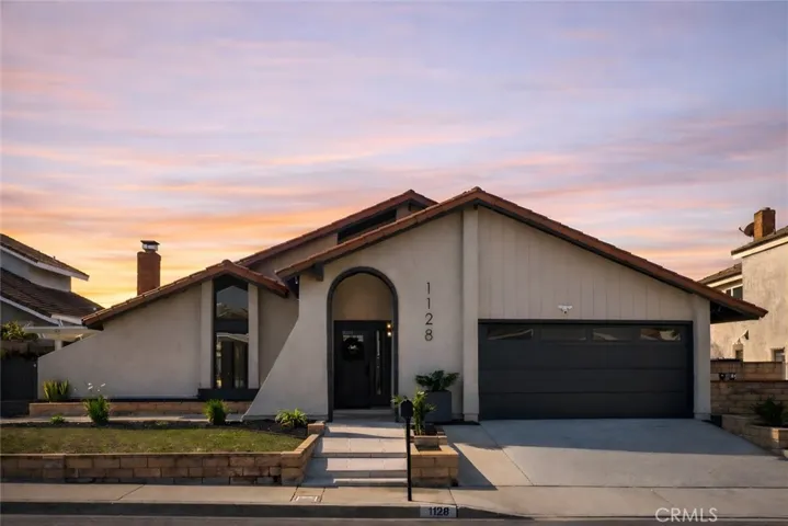 1128 Dawn Ridge, Covina, California 91724
