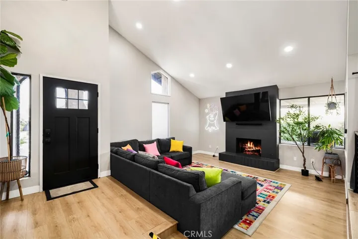 1128 Dawn Ridge, Covina, California 91724