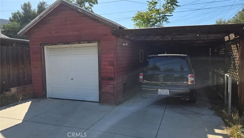 1-car garage and carport