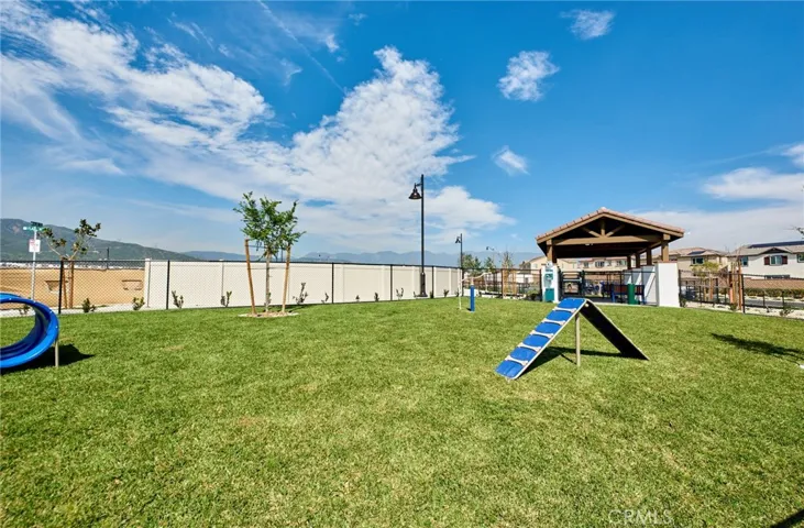16554 Stone Pine Lane, Fontana, California 92336