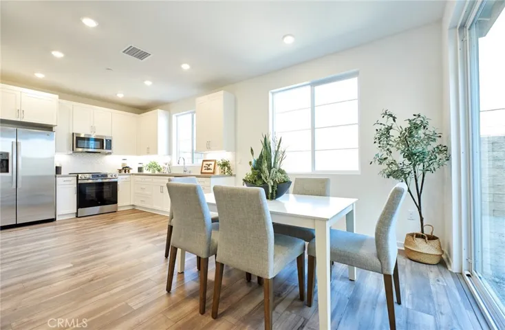 16554 Stone Pine Lane, Fontana, California 92336