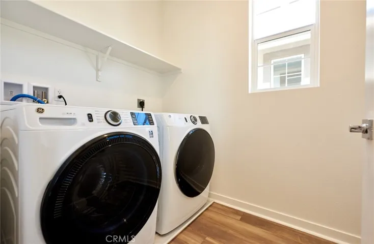 Washer & Dryer Included
