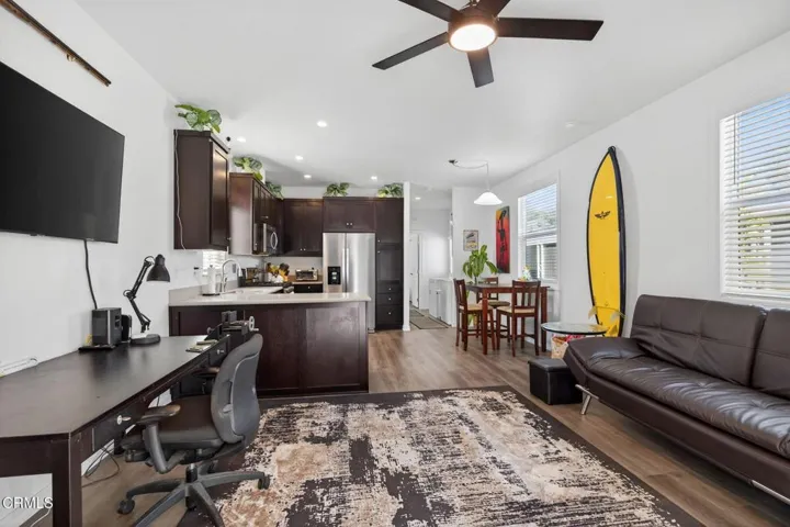 7-web-or-mls-11-print-004_UpmarketMedia_