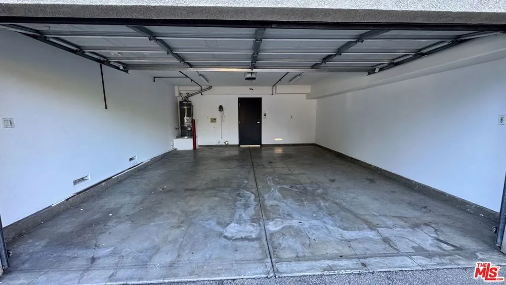 gallery-image 2
