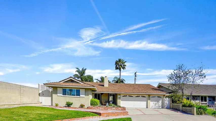 5011 Cambridge, Westminster, California 92683