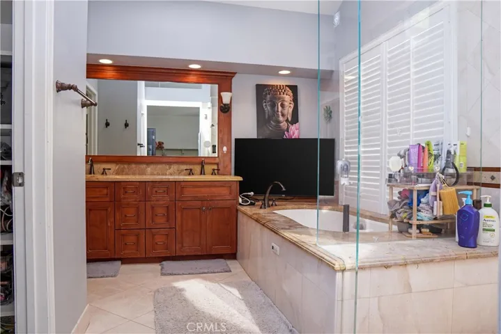 2018 N Lake Mead, Orange, California 92867