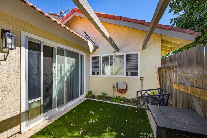 Private patio off of extra room