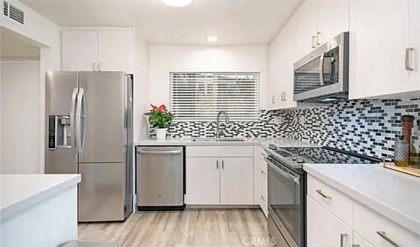 3363 Monte Hermoso, Laguna Woods, California 92637