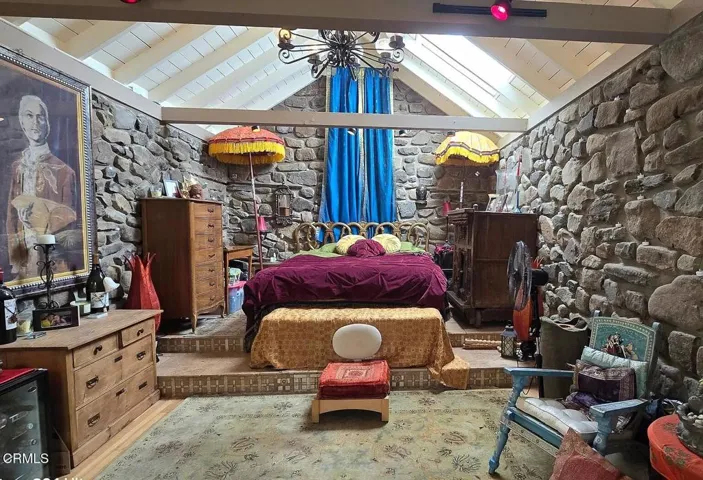 d51d48add6ae54046a0bb99d261ebf35-uncropp