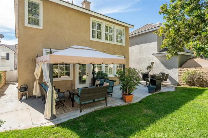 23361 Pike, Valencia, California 91355