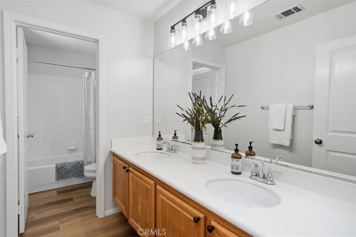 23361 Pike, Valencia, California 91355