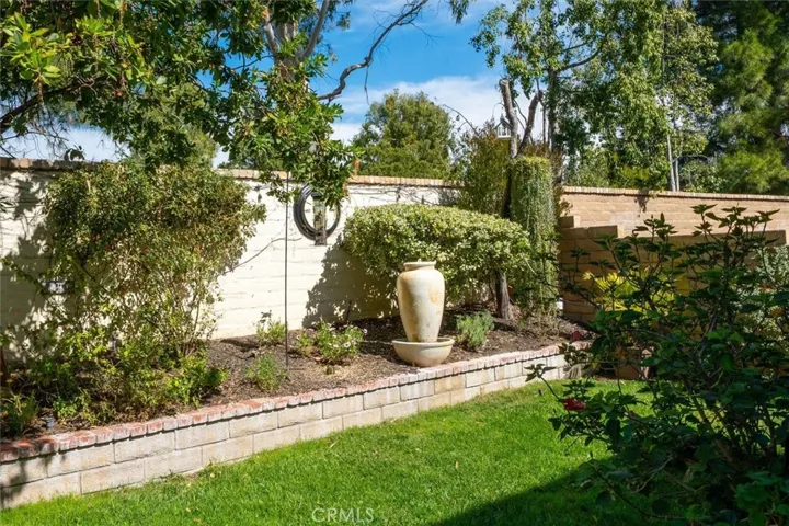 23361 Pike, Valencia, California 91355