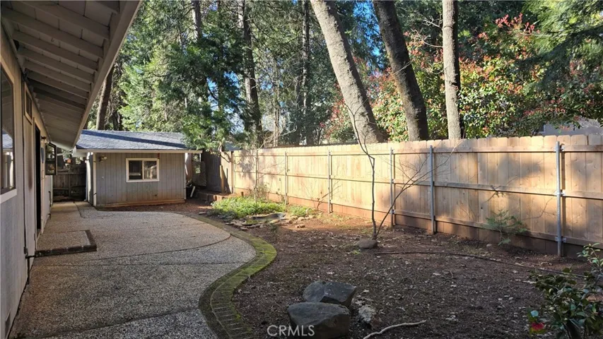 Back Patio & New Back Fence