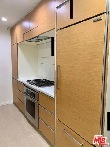 Italian Kitchen Cabinets