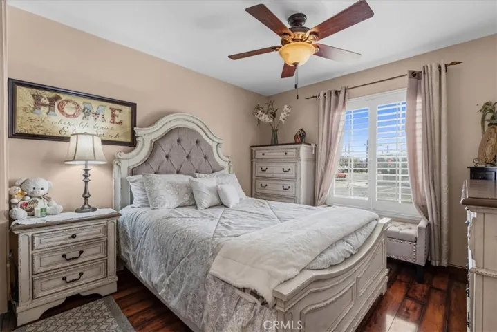 Main House Primary Bedroom