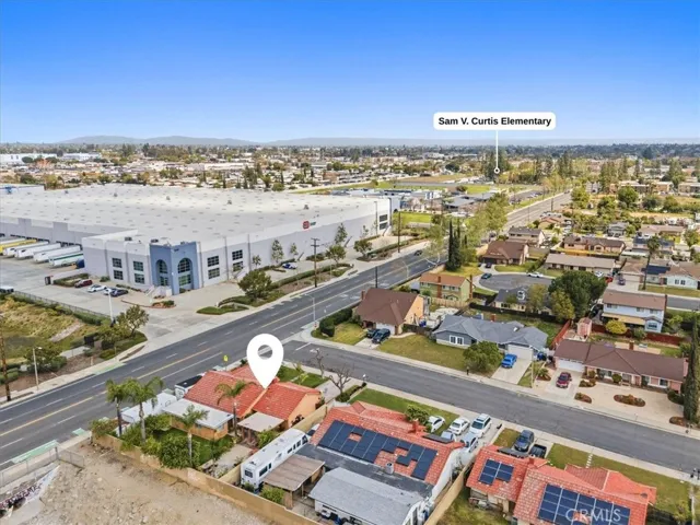 Walking Distance to Elementary School
