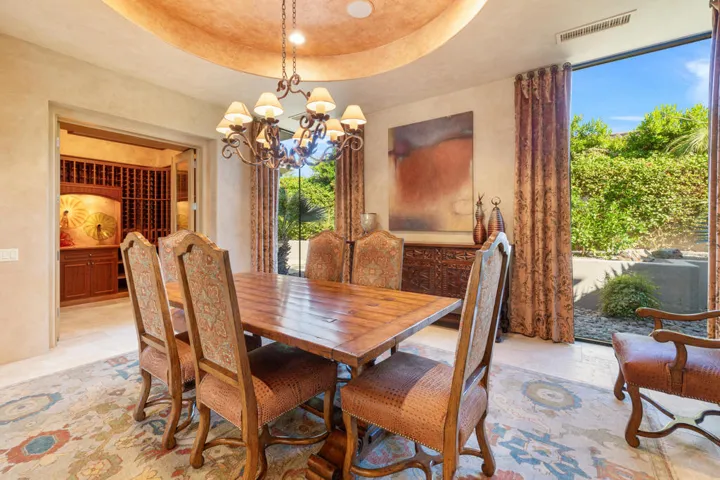 Formal Dining