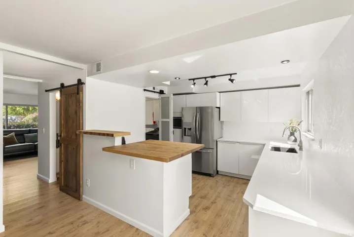 4169 Balboa Way, San Diego, California 92117