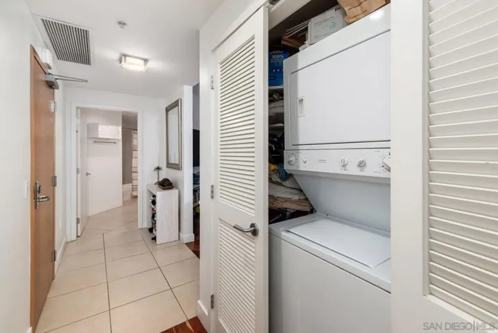 1441 9th Ave 301, San Diego, California 92101