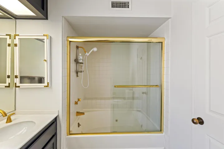 Guest Bath Reverse