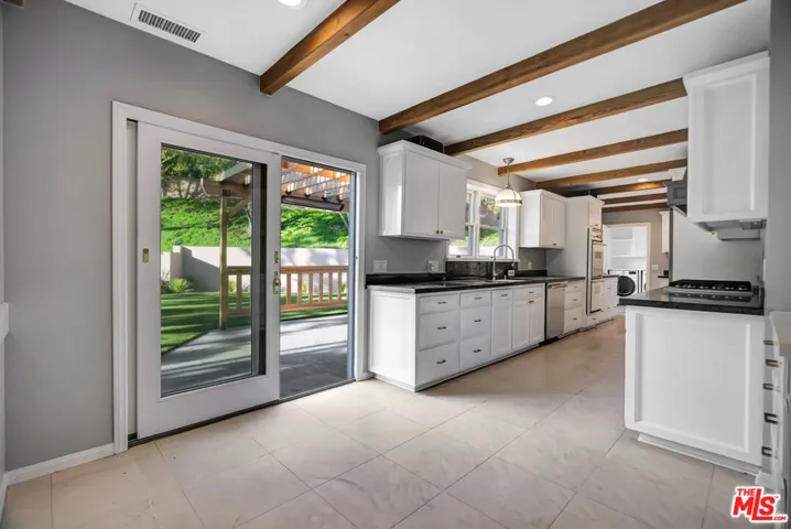 Kitchen w/ Breakfast Rm.