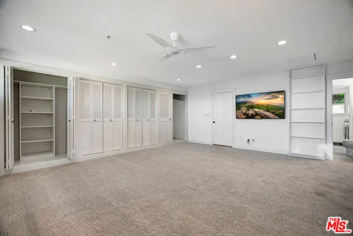 Huge Game/Dance room